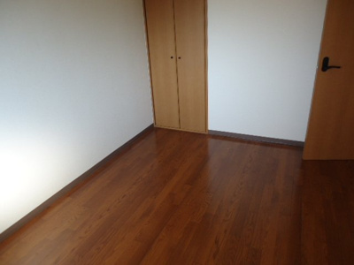 【内装】 | パンプルムース | 洋室