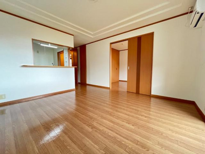 【居間・リビング】 | ホワイトベル | リビング