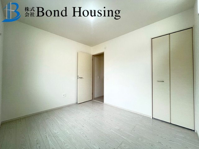 「南西角地」「小中学校徒歩5分圏内」　伊川谷町有瀬の寝室