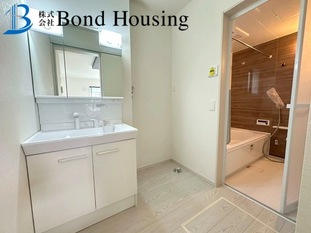 「南西角地」「小中学校徒歩5分圏内」　伊川谷町有瀬の独立洗面台