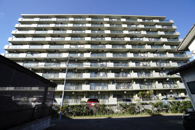 【外観】 | 【上質リノベ】ステイツ野村向洋 | 現地（2025年10月17日15：00頃）撮影