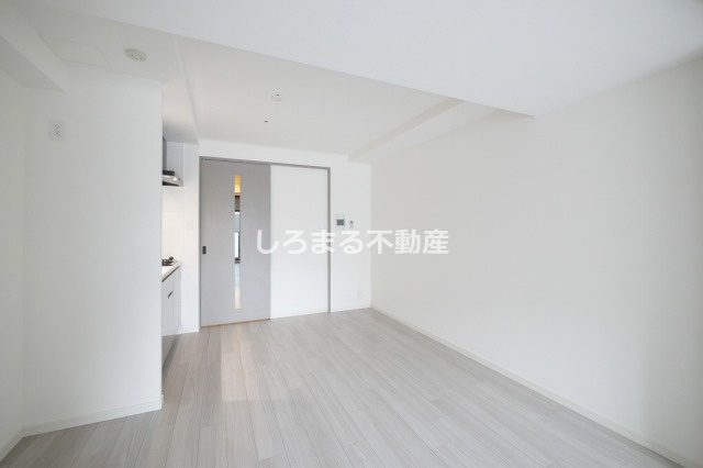 S-RESIDENCE阿波座bouncyの居間・リビング