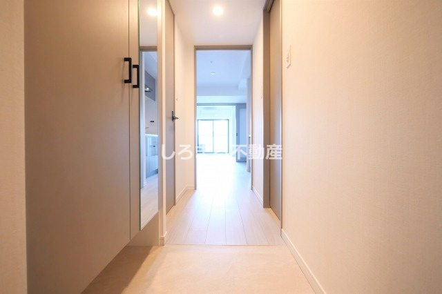 S-RESIDENCE阿波座bouncyの玄関