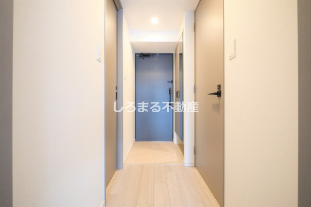 S-RESIDENCE阿波座bouncyの玄関