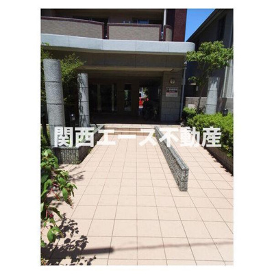 【エントランス】 | エヌズ