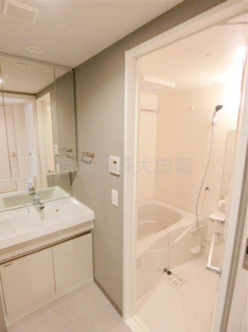 KDXレジデンス田園調布南の洗面所