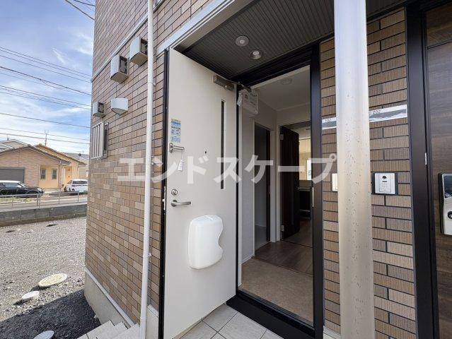 グランシャス・雅の玄関|高崎、前橋のお部屋探しはエンドスケープまで！お客様の理想お聞かせ下さい♪