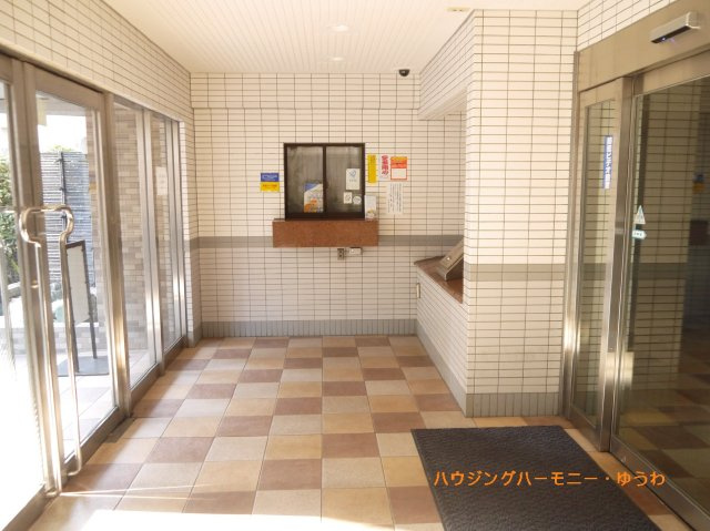 【その他共用部分】 | レクセル小竹向原 | 清潔感と歓迎感があるエントランスホールとなります。