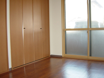 【内装】 | パンプルムース | 洋室