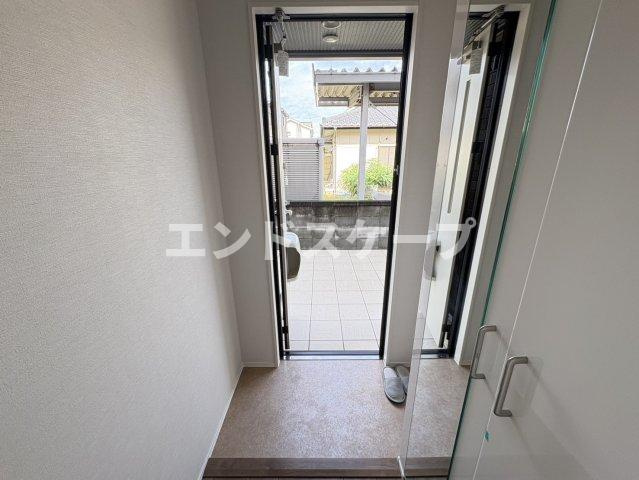 グランシャス・雅の玄関|高崎、前橋のお部屋探しはエンドスケープまで！お客様の理想お聞かせ下さい♪