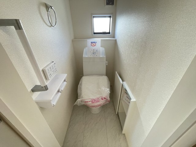 藤岡市藤岡第34（全4棟）1号棟のトイレ