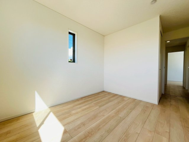 ♥♥糸満市大度第1-4号棟の洋室|広々とした洋室です