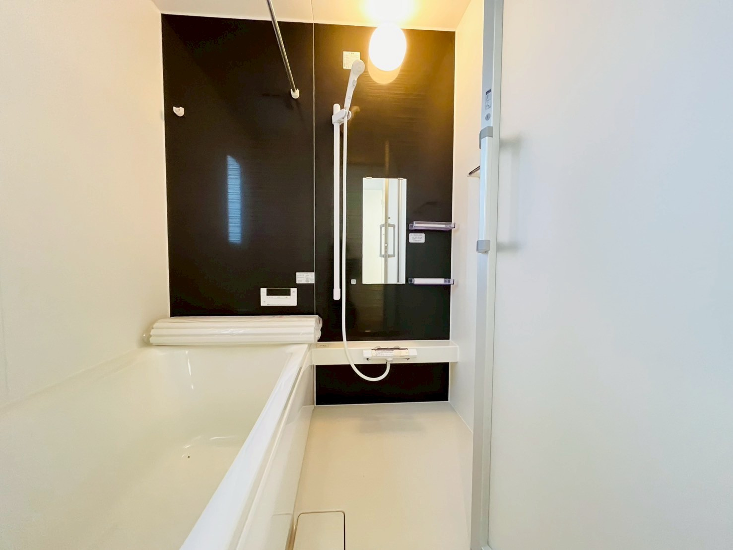 ♥♥糸満市大度第1-4号棟の浴室|コンパクトで使いやすいお風呂です