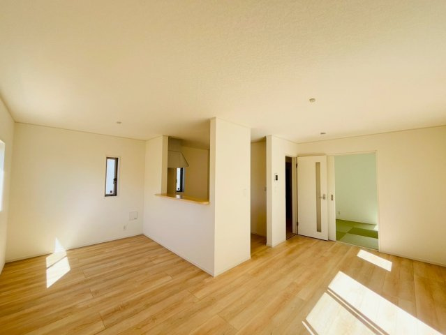 ♥♥糸満市大度第1-4号棟の居間・リビング|リビングです