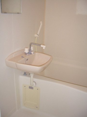 落ち着いた空間のお風呂です