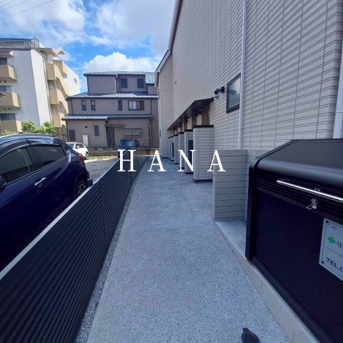 ｗｅｉｓｅｓ　Ｈａｕｓの駐車場