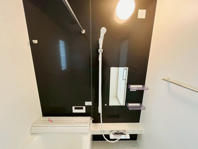 ♥♥糸満市大度第1-2号棟の浴室|日々の暮らしに欠かせないお風呂です