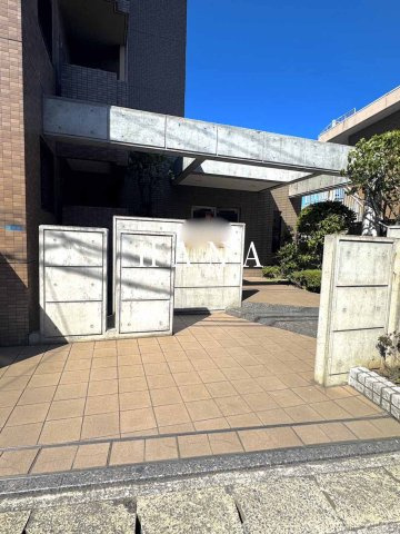グッドフラット浦安 のエントランス