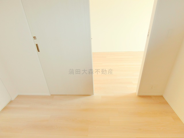 コンフォリア・リヴ大森西の内装|洋室3.4帖