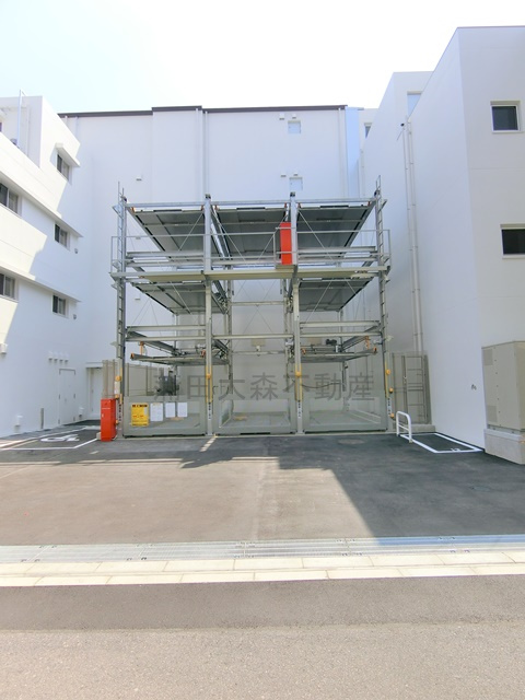 コンフォリア・リヴ大森西の駐車場|敷地内機械式駐車場