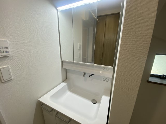 東所沢3丁目全4棟新築の独立洗面台