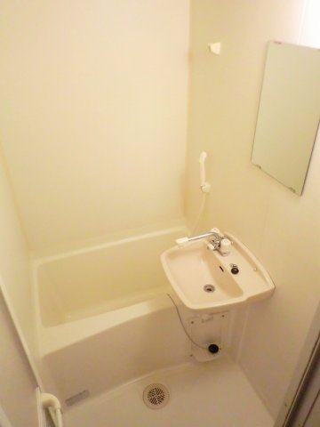 ゆったり過ごせるお風呂です