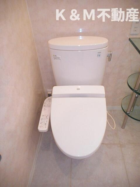 Ｄｏｍｕｓ　Ｈｉｌｌｓ　Ｈｉｋａｒｉｇａｏｋａ（ドムスヒルズ光ヶ丘）のトイレ|※別部屋参考写真 