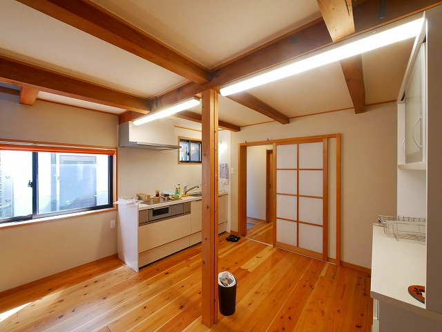 北小路貸店舗・事務所の内装