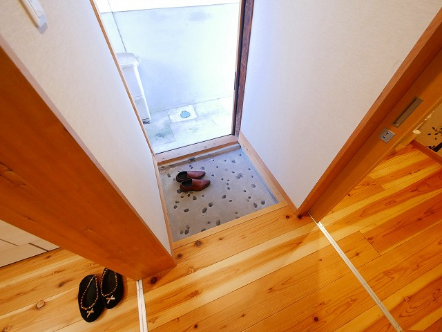 北小路貸店舗・事務所の内装