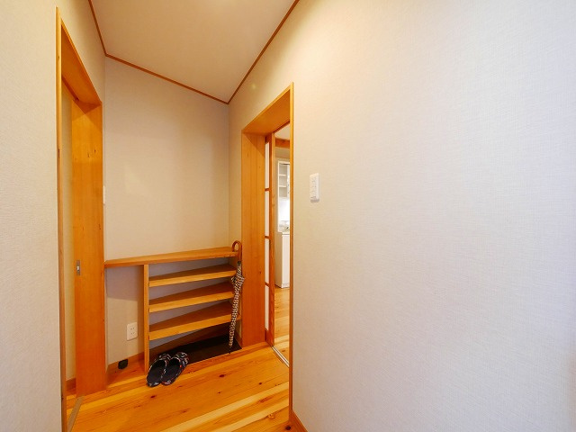 北小路貸店舗・事務所の内装