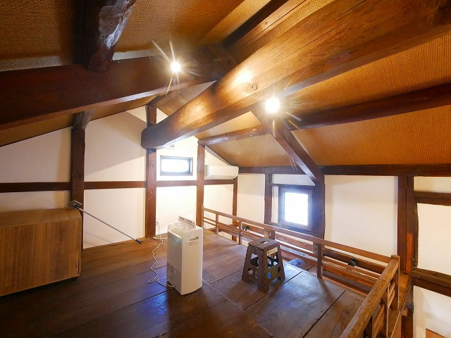 北小路貸店舗・事務所の内装