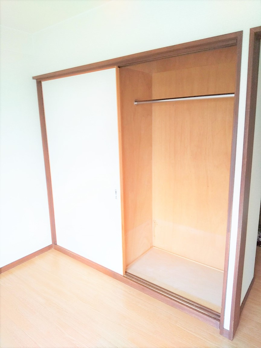 ６０６２４　岐阜市木ノ下町二丁目　売アパートの収納