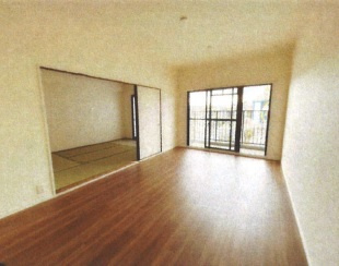 【居間・リビング】 | グリーンハイツ清水が丘　１号棟（東棟）