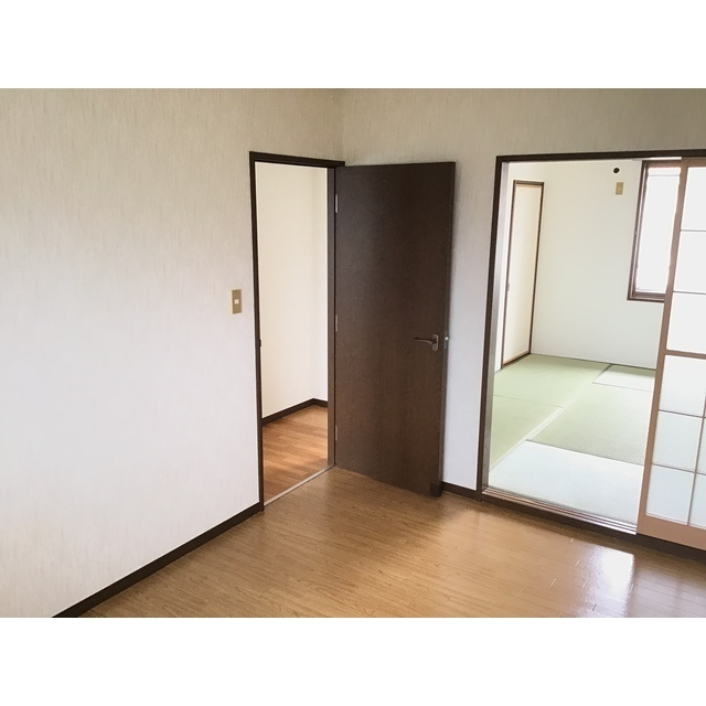 中はこのようになっています
