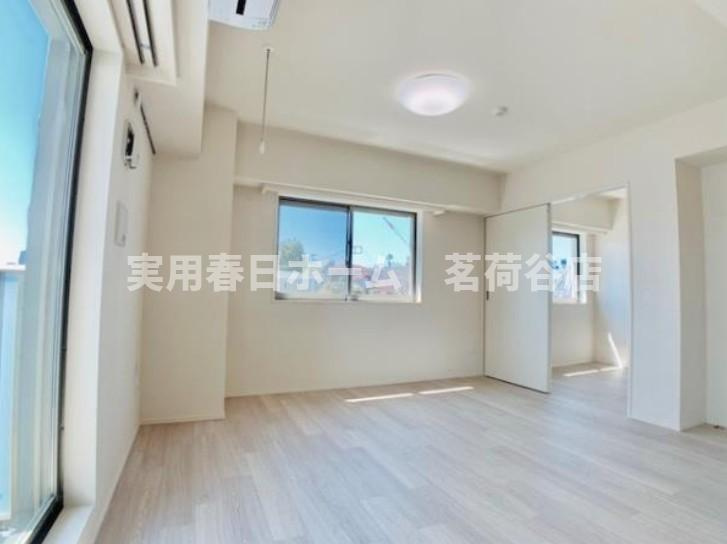 【居間・リビング】