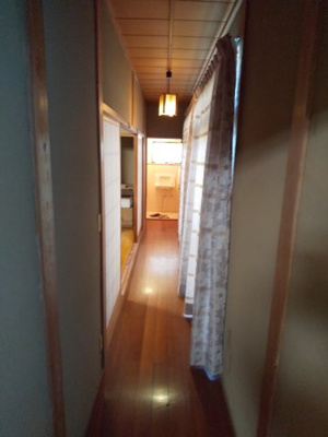 【内装】 | 東仁井令中古住宅 | 廊下