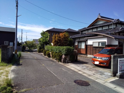 【前面道路含む現地写真】 | 東仁井令中古住宅