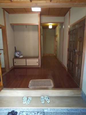 【玄関】 | 東仁井令中古住宅