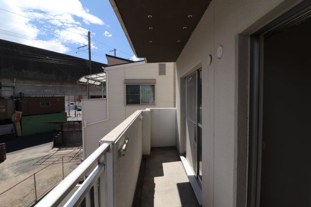 セントラルコート南茨木のバルコニー