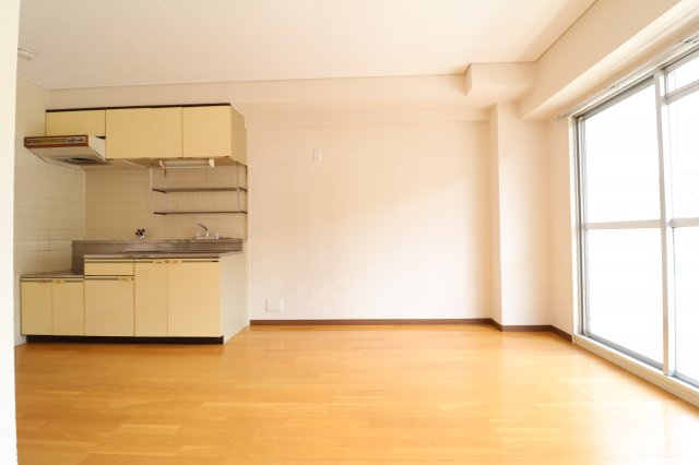 セントラルコート南茨木の居間・リビング