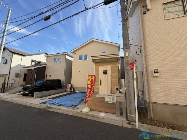 平塚市平塚３丁目　築後未入居戸建　全15邸14号棟