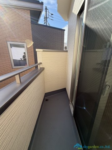 平塚市平塚３丁目　築後未入居戸建　全15邸14号棟のバルコニー