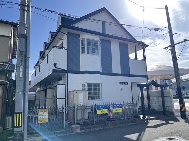 パレス幸町の外観