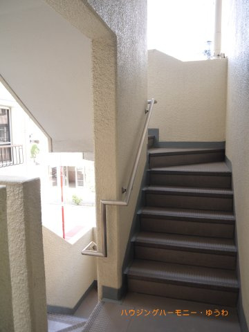 【居間・リビング】 | メゾン蓮根 | イメージ画像となります。実際とは異なりますので、ご注意ください！