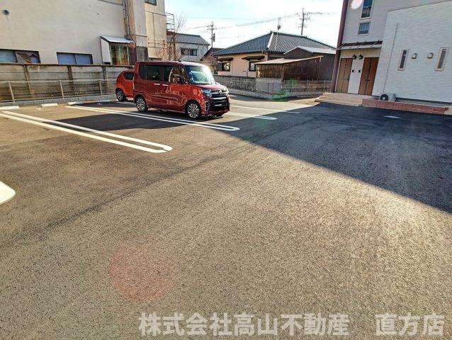 プリムヴェール　Ｂの駐車場