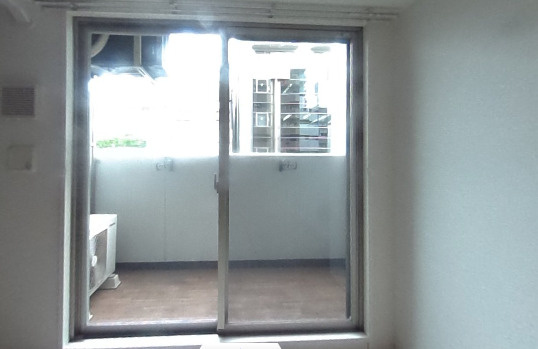 セレニテ心斎橋グランデのバルコニー