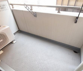 レジディア靭公園のバルコニー