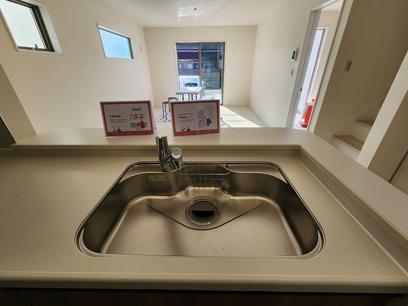 小牧市小木３丁目　新築戸建　６号棟のキッチン|お料理しやすいキッチンです