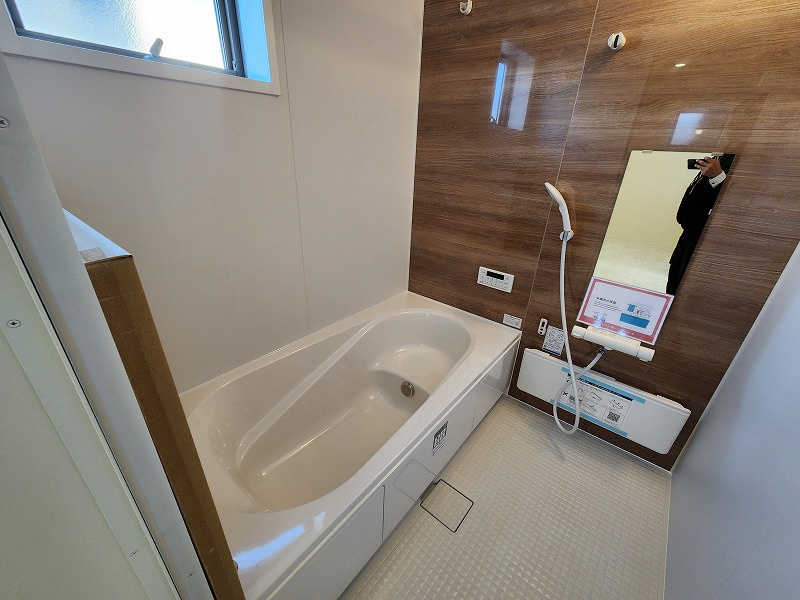 小牧市小木３丁目　新築戸建　６号棟の浴室|ゆったり過ごせるお風呂です