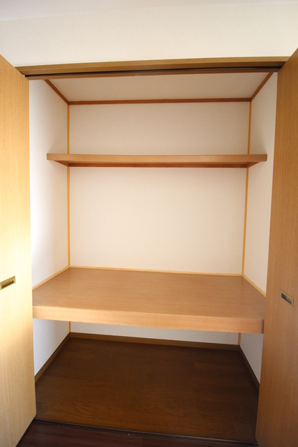 ルミエールFの収納